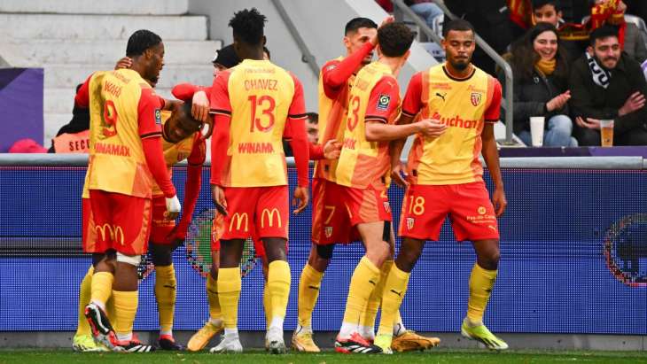 Lens face à Toulouse